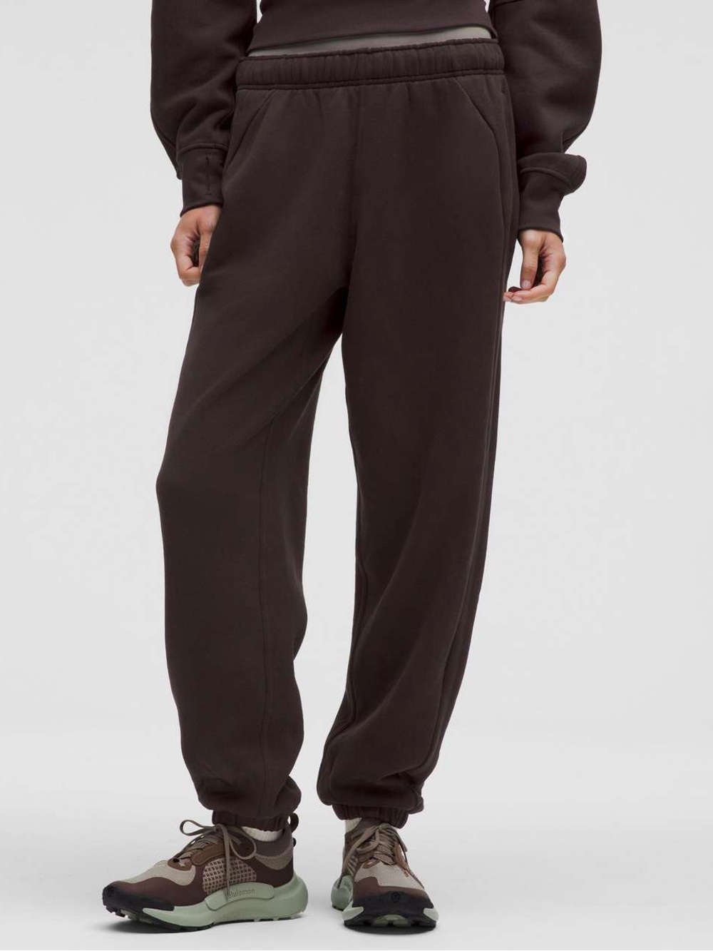 lululemon dark brown scuba joggers size XXS